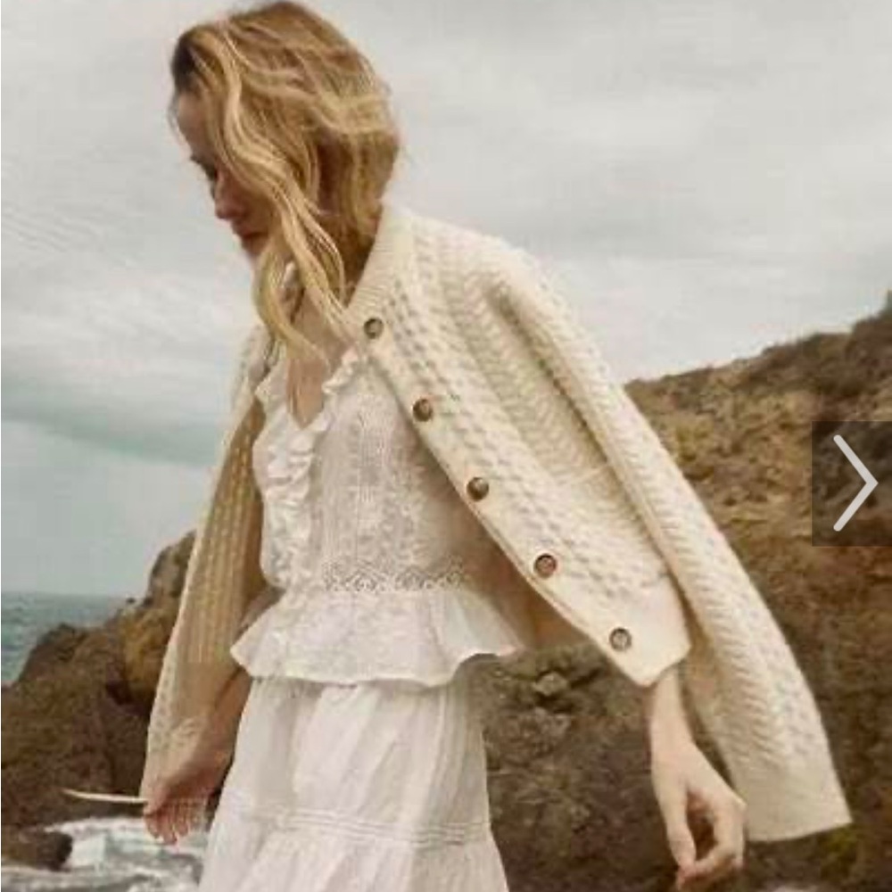 DOEN Mercina Cardigan in Ivory. Size XS.
